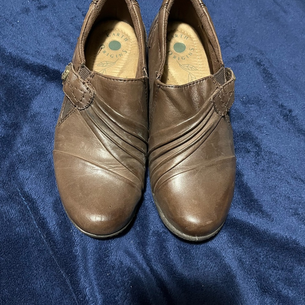 Clarks Women's Brown Leather Flats